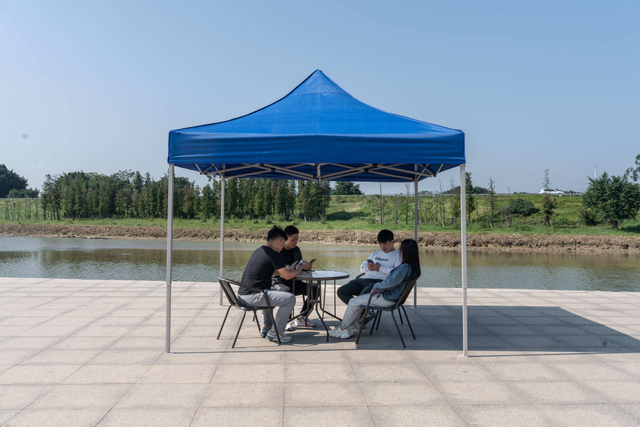 La tente faite sur commande de salon commercial d'auvent de cadre en acier de 10x10ft sautent la tente extérieure de publicité d'événement pour l'auvent d'événements